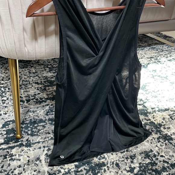 Lululemon Soul Stride Tank - Picture 4 of 7